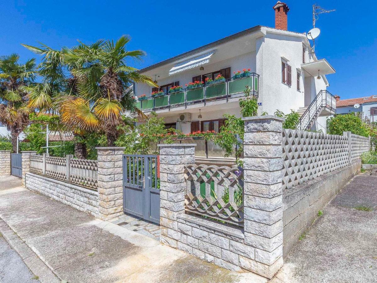 Mira Poreč Exterior foto